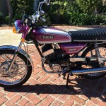 Yamaha CS5E - 1972 - Left Side View, Motor and Transmission, Seat, Tank, Fender and Flashers.