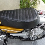 Yamaha CT1 175 Enduro - 1971 - Seat, Footrest and Side Panel.