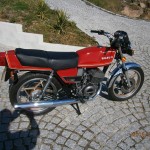 Suzuki X7 - 1982  - Right Side View, Frame and Forks, Seat and Tail Piece, Gas Tank, Wheels and Tyres.