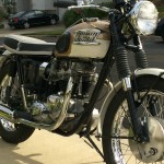Triumph Bonneville - 1964 - Motor and Transmission, Mufflers, Fender, Forks, Triumph Badge, Seat and Kick Start.