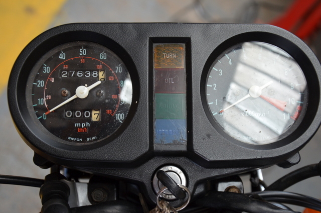 Honda CB250N - 1982