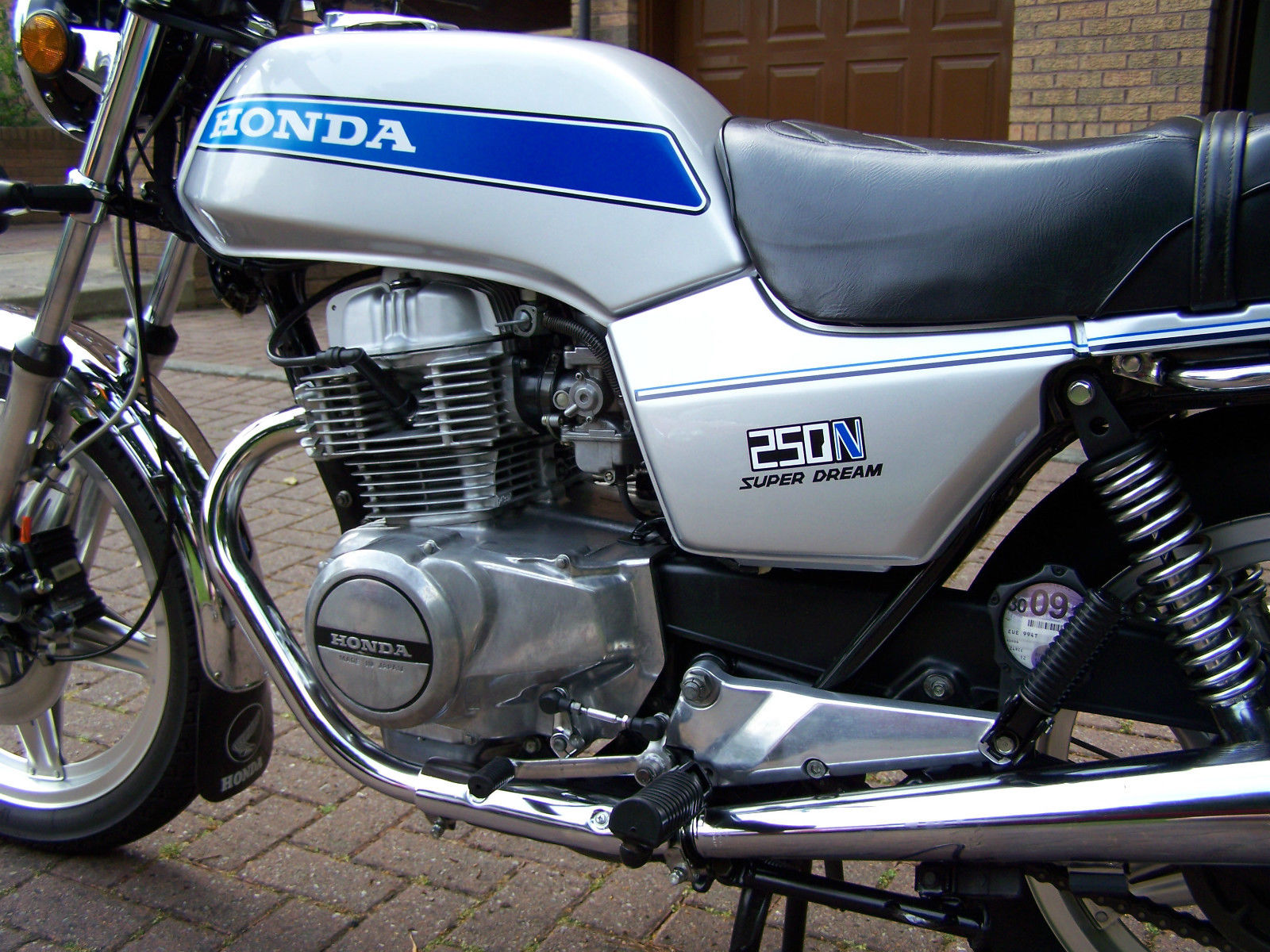 Honda CB250N Superdream -1979