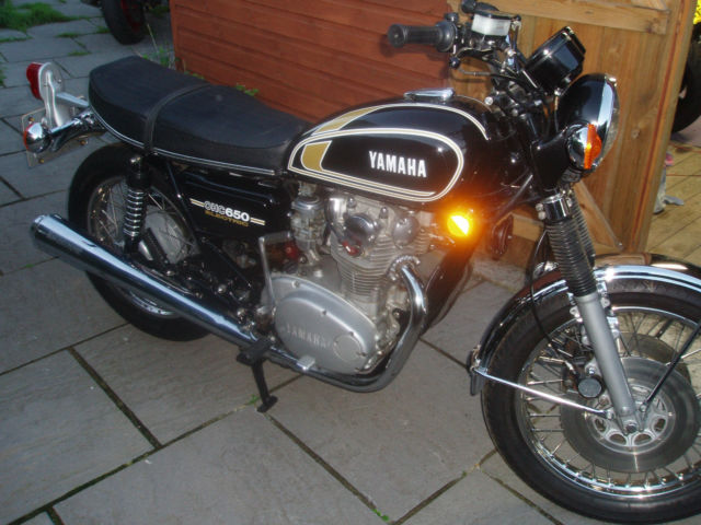 Yamaha XS650 - 1976