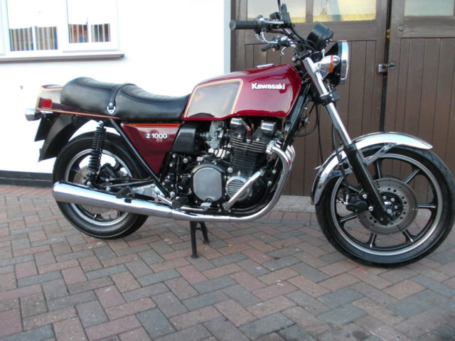 Kawasaki Z1000ST - 1982