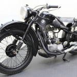 BMW R35 - 1948 - Front Wheel, Front Forks and Mudguard.