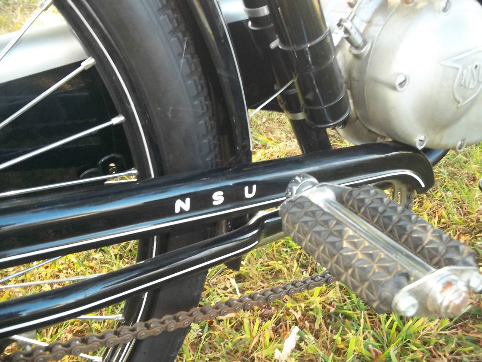 NSU Quick - 1936 - Chain, Chain Guard and Pedal.