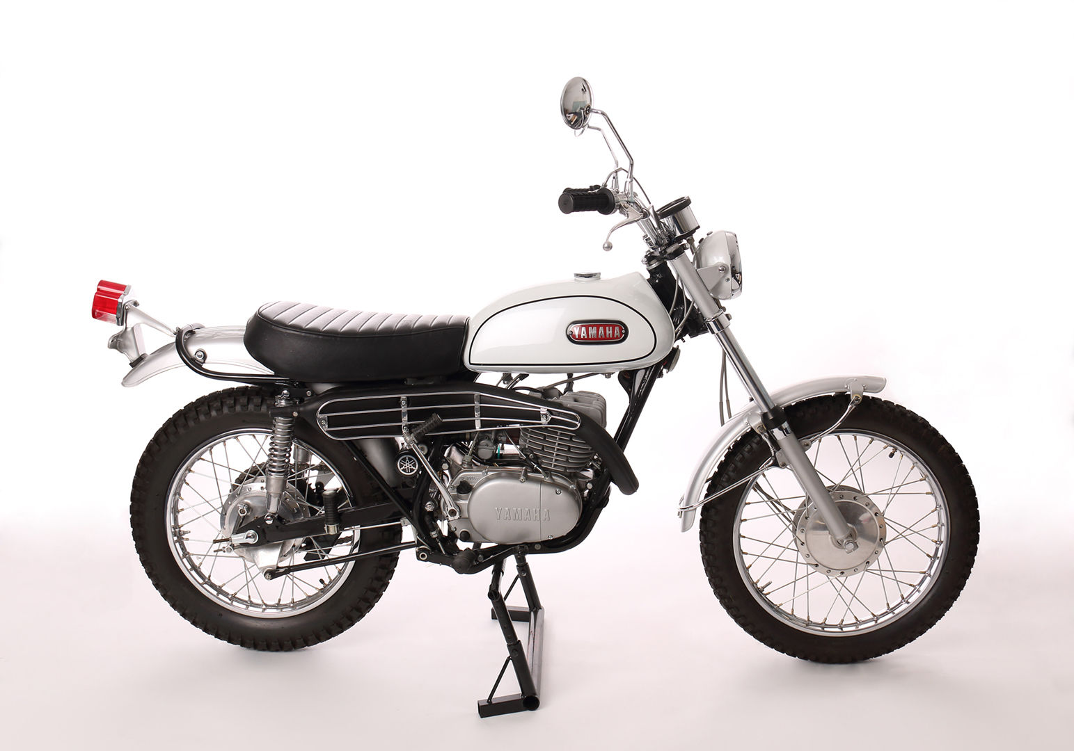 Yamaha DT1 250 - 1968 - Right Side View, Exhaust, Engine and Stand.