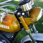 Yamaha DT250 - 1972 - Flasher, Handlebar and Clocks.