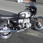 BMW R90S - 1976 - Exhausts, Mufflers, Side Panel, Tank and Seat.