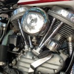 Harley-Davidson Duo Glide - 1960 - Motor and Transmission, Pushrods and Air Filter.