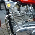 BSA Rocket 3 - 1969 - Engine and Gearbox, Motor and Transmission, Cylinder Head, Engine Case and Carburettors.
