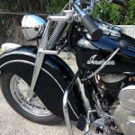 Indian Chief - 1947 - Grips, Handlebars, Gear Change, Fender and Front Suspension.