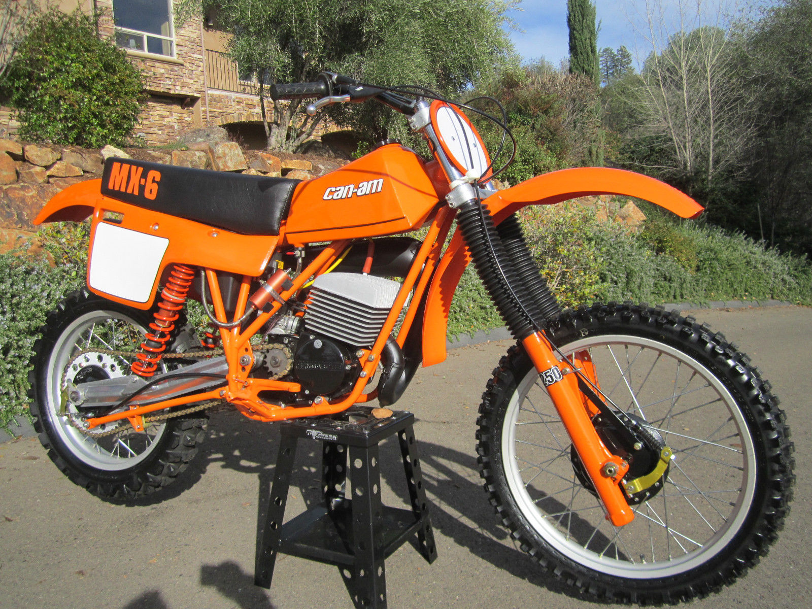 Can-Am MX6 250B - 1981