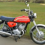 Kawasaki H1C 500 - 1972 - Right Side View, Two Stroke Triple, Frame and Forks.