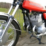 Kawasaki H1C 500 - 1972 - Front Forks, Front Fender and Front Wheel.