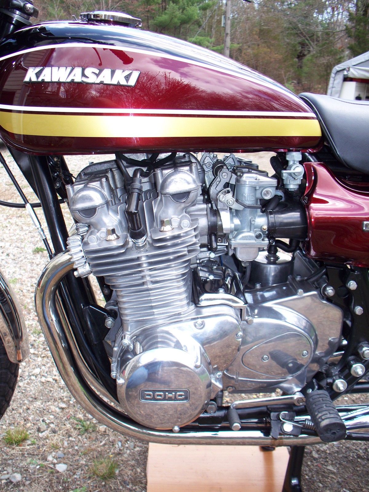 Kawasaki Z1 - 1975 - Carburettors, Kawasaki Badge, Alternator Cover, Sprocket Cover, Fuel Tap and Gear Change.