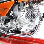 Norton Commando - 1970 - Engine and Gearbox, Motor and Transmission, Timing Cover, Kick Start and Exhaust.