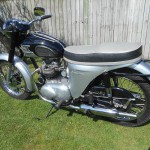 Triumph Speed Twin - 1964 - New Seat, Mufflers, Side Stand, Gas Tank, Fender and Mirror.