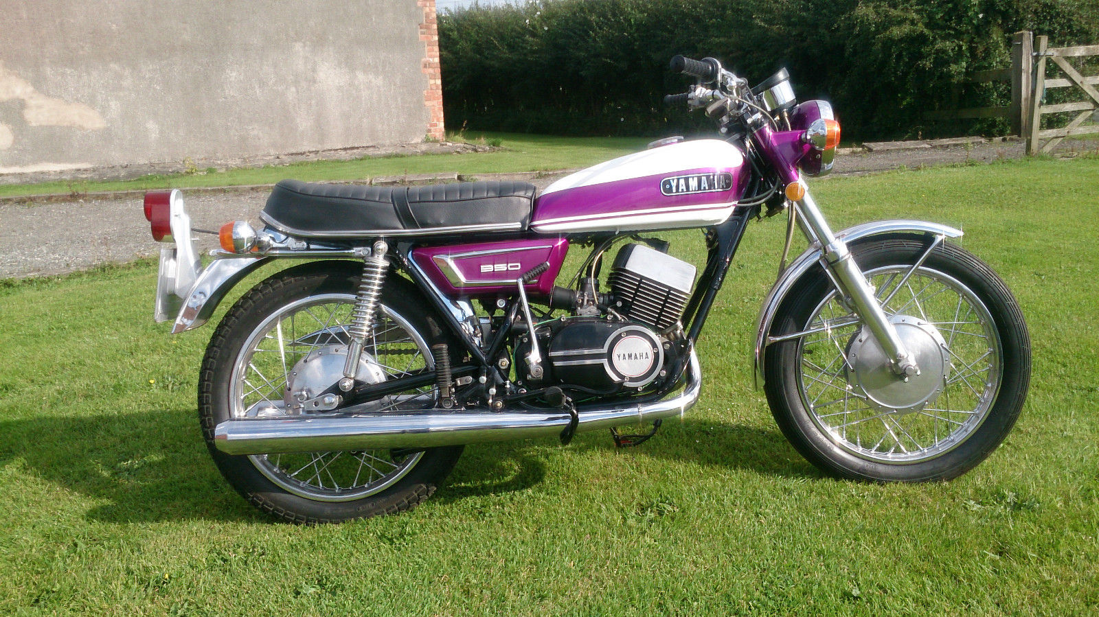 Yamaha YR5 - 1971