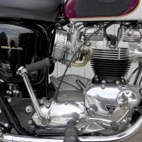 Triumph Bonneville - 1967 - Engine and Gearbox, Motor and Transmission, Kick Start, Timing Cover, Amal Carburettors and Air Filters.